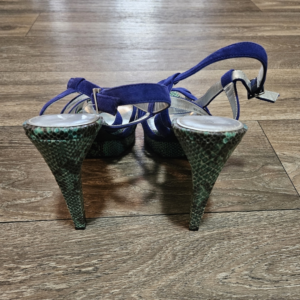 Calvin Klein Blue and Green Women's Sandals. Size 9.5 - Picture 3 of 5